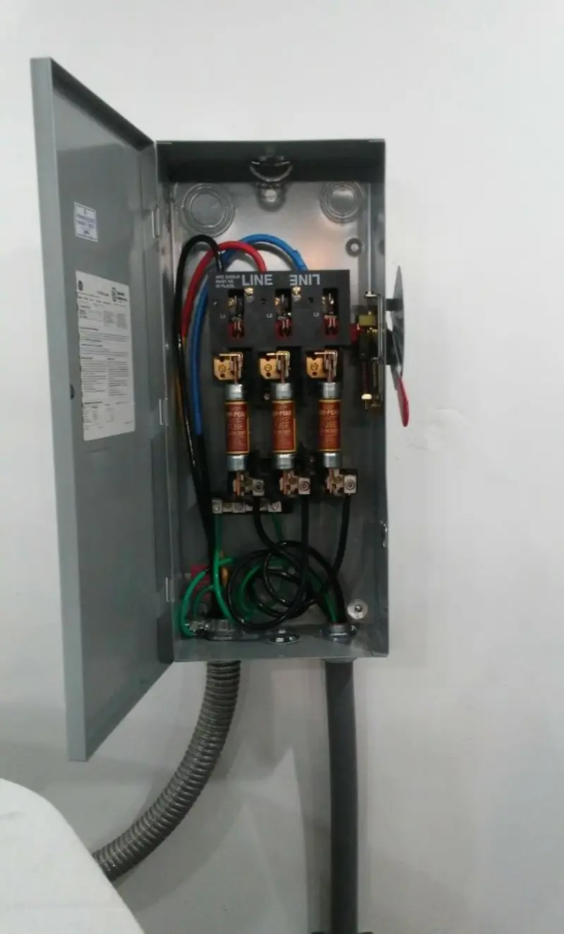 Three-phase disconnect switch installed for Electrical Wiring & Rewiring in Caln